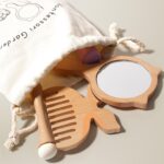 Детски Дървен Козметичен Комплект GINGER HOME, Гримове за Ролева Игра, Чантичка, Монтесори - Image 5